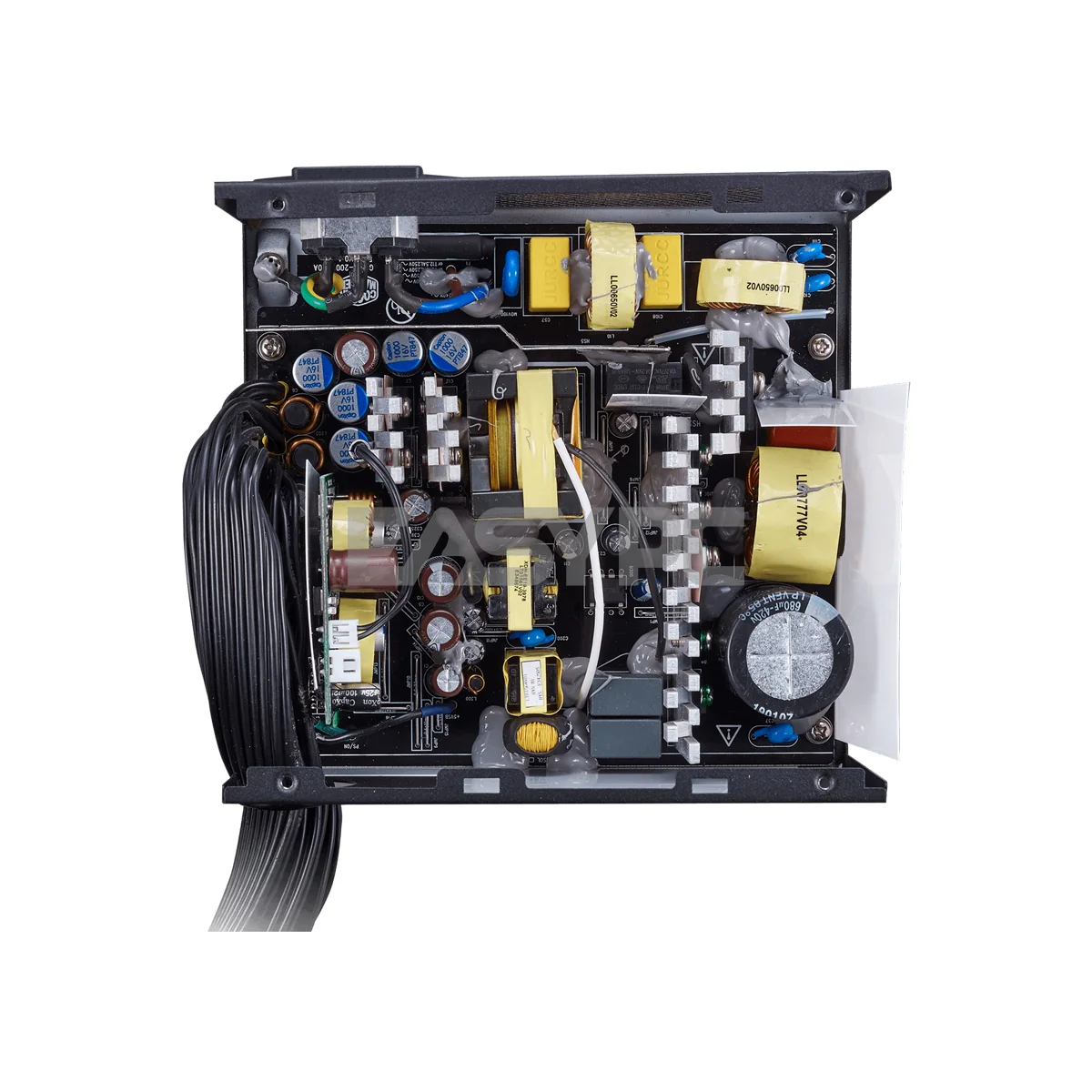 CoolerMaster MWE 750W, 650W and 550W V2-230v 80+ Bronze Durable Reliable and Safe Power Supply - Image 6