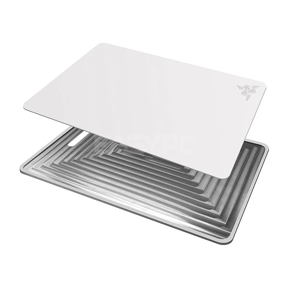 Razer Invicta Mercury Mouse Mat - Image 3